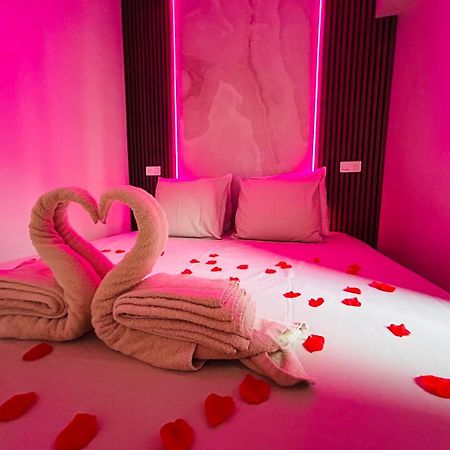 Intimate Escape - Seaside - Spa Bath - Wifi - Ac Nice Exterior photo